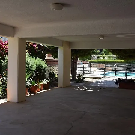 Anthi Holiday Apartamento